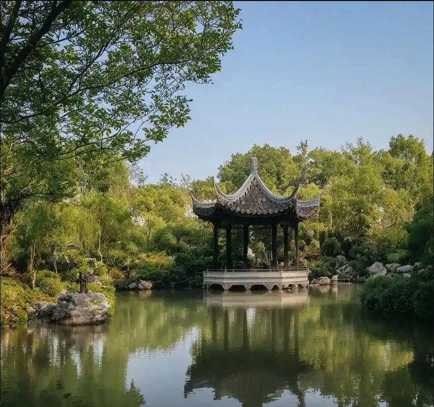 湘潭雨湖旅途建筑有限公司